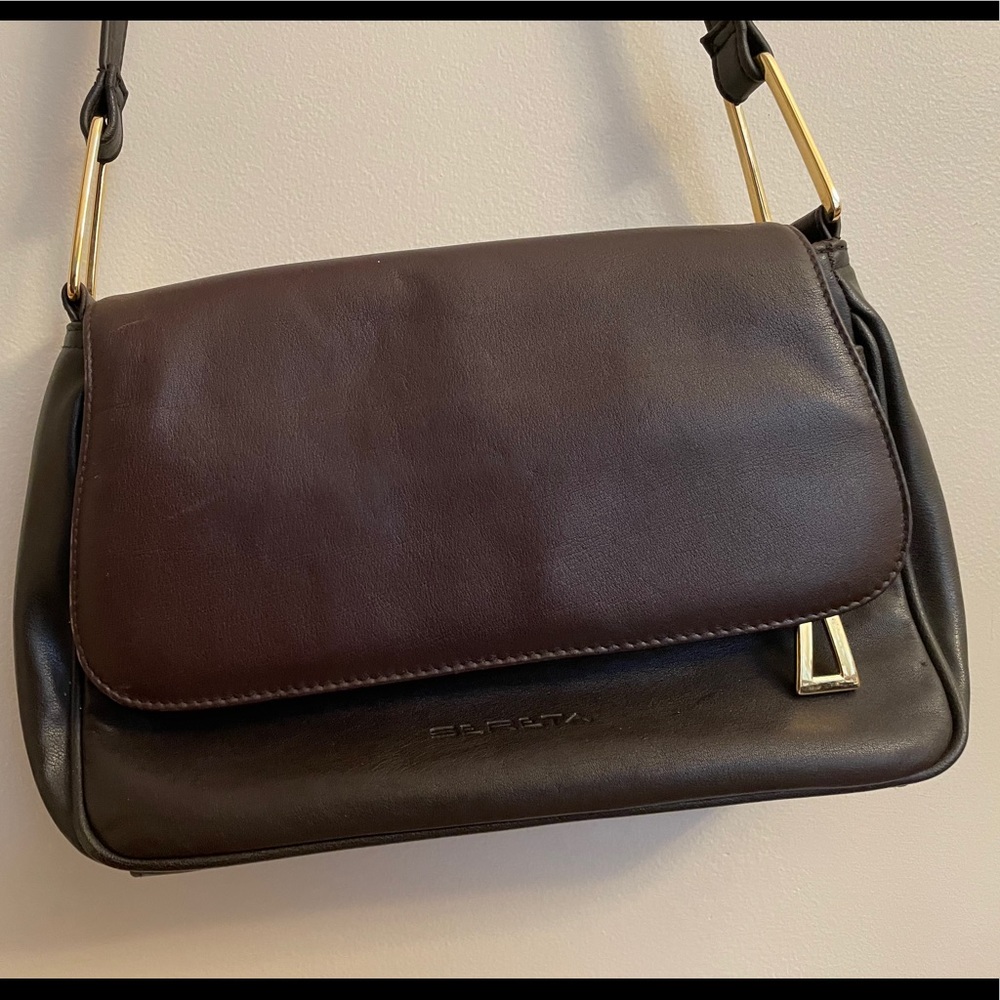 Sereta black leather and gold crossbody purse